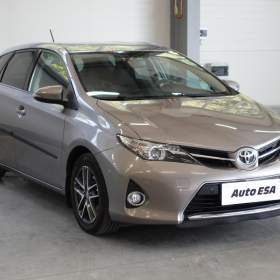 Fotka k inzerátu Toyota Auris 1.6i, ČR, AC, temp. / 18892000