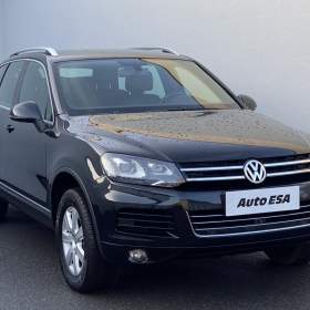 Fotka k inzerátu Volkswagen Touareg 3.0 TDi V6 4x4, 1. maj,ČR, AT / 18892062