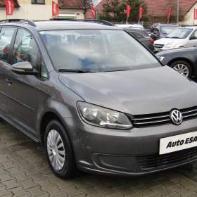 Fotka k inzerátu Volkswagen Touran 1.2TSi, Trendline, TZ, +kola / 18892095