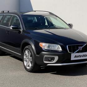 Fotka k inzerátu Volvo XC70 2.4 D5 AWD, AT, 4x4, Kůže / 18892212