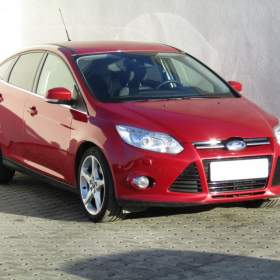 Fotka k inzerátu Ford Focus 1.6 EcoBoost, park. senzor / 18894843