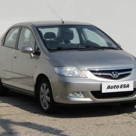 Fotka k inzerátu Honda City 1.3i, 2. maj,ČR, +sada kol, / 18907665