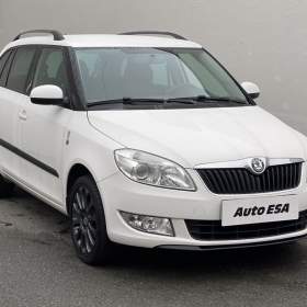 Fotka k inzerátu Škoda Fabia 1.2 TSi, Style / 18908635