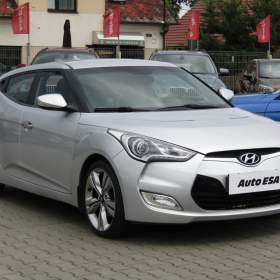 Fotka k inzerátu Hyundai Veloster 1.6GDi, 1. maj,ČR, AC / 18911624