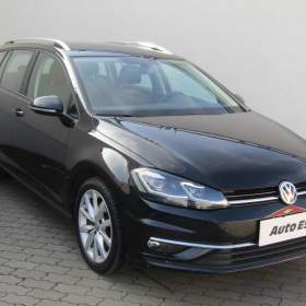 Fotka k inzerátu Volkswagen Golf 1.5TSI, 2. maj,ČR, Highline / 18912323