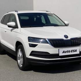 Fotka k inzerátu Škoda Karoq 1.6 TDi, Style, DSG, LED / 18914237