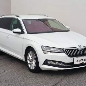 Fotka k inzerátu Škoda Superb 2.0 TDi, Style, DSG, LED / 18914239