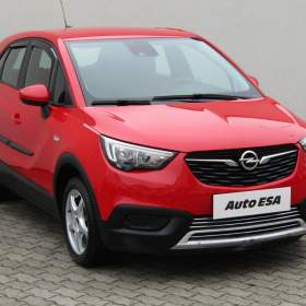 Fotka k inzerátu Opel Crossland X 1.2i / 18914245