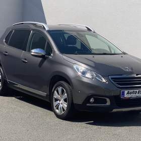 Fotka k inzerátu Peugeot 2008 1.6 VTi, Allure, navi, TZ / 18914269