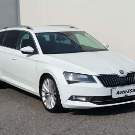 Fotka k inzerátu Škoda Superb 2.0 TDi 4x4, DSG / 18930376