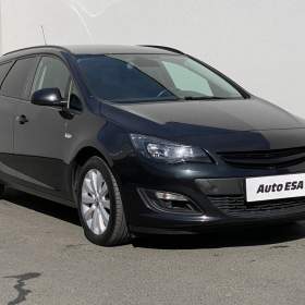 Fotka k inzerátu Opel Astra 2.0 CDTi SportTourer, TZ, / 18934256