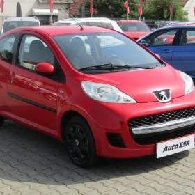 Fotka k inzerátu Peugeot 107 1.0i, STK 05/2026 / 18948185