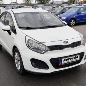 Fotka k inzerátu Kia Rio 1.2i, ČR, Klima / 18968800