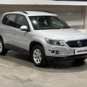 Fotka k inzerátu Volkswagen Tiguan 2.0 TDi 4x4, Xenon / 18972725