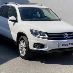 Fotka k inzerátu Volkswagen Tiguan 2.0 TSi 4X4, Track&Style / 18972749