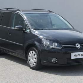 Fotka k inzerátu Volkswagen Touran 1.4 TSi, Trendline, DSG / 18972752