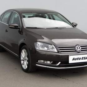 Fotka k inzerátu Volkswagen Passat 2.0 TSI, Highline / 18973879