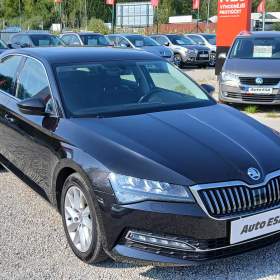 Fotka k inzerátu Škoda Superb diesel, 2. maj,ČR, DSG, LED / 18976116