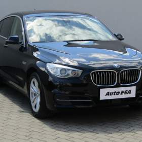 Fotka k inzerátu BMW 3.0d 530d xDrive, 2. maj,ČR / 18976122