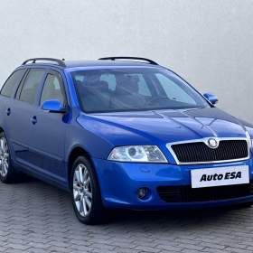 Fotka k inzerátu Škoda Octavia 2.0 tdi, ČR, RS, xen / 18976222