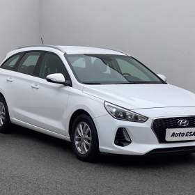 Fotka k inzerátu Hyundai i30 1.6 CRDi CW, 2. maj,ČR / 18986857