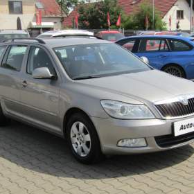 Fotka k inzerátu Škoda Octavia 1.6 TDi, ČR, AC, park.čidla / 18995529