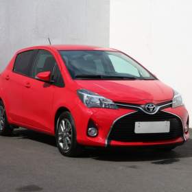 Fotka k inzerátu Toyota Yaris 1.5 i, 1. maj,ČR / 18995538