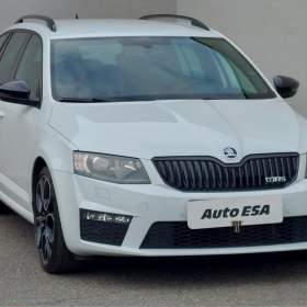 Fotka k inzerátu Škoda Octavia 2.0TSi, RS, bixen, navi / 18995583