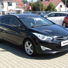 Fotka k inzerátu Hyundai i40 1.7CRDi, park. senzor / 18995657