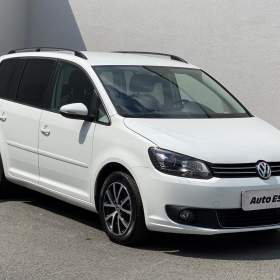 Fotka k inzerátu Volkswagen Touran 1.6 TDi, Comfortline / 18995664