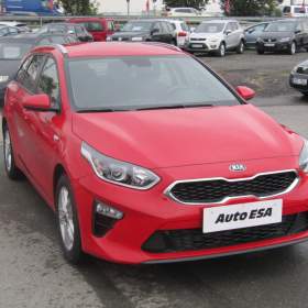 Fotka k inzerátu Kia Ceed 1.4i, ČR, Comfort / 18995682