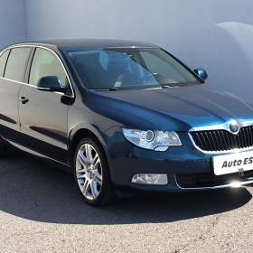 Fotka k inzerátu Škoda Superb 1.4TSi, ČR, Bixenon / 18996407