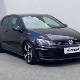 Fotka k inzerátu Volkswagen Golf 2.0 TSi, GTI, bixen, navi, / 19000363