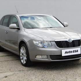 Fotka k inzerátu Škoda Superb 2.0 TDi, ČR, Elegance, TZ / 19000686