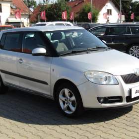 Fotka k inzerátu Škoda Fabia 1.4 16V, ČR, Sport, +pneu / 19000779