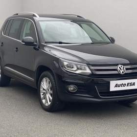 Fotka k inzerátu Volkswagen Tiguan 2.0 TSi 4X4, Sport, bixen / 19000781