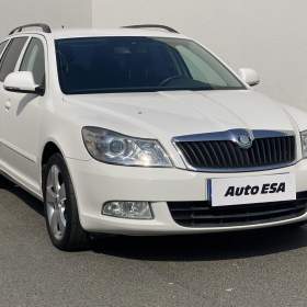 Fotka k inzerátu Škoda Octavia 1.4 TSi, Elegance, DSG / 19004411