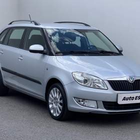 Fotka k inzerátu Škoda Fabia 1.6 TDi, Elegance / 19008696