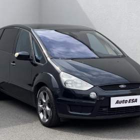 Fotka k inzerátu Ford S- MAX 2.0TDCi, Titanium, Navi / 19009036