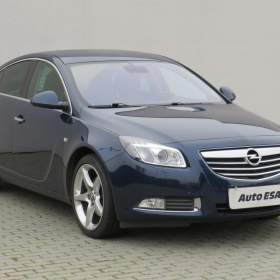 Fotka k inzerátu Opel Insignia 2.0CDTI 4x4, AC, výhřev sed / 19010155