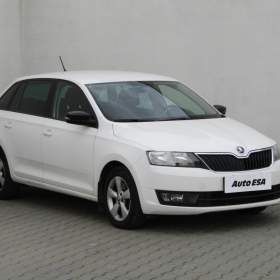 Fotka k inzerátu Škoda Rapid 1.4TSi, 2. maj,ČR, DSG, park / 19010187