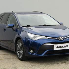 Fotka k inzerátu Toyota Avensis 2.0D- 4D, ČR, Xenon, TZ / 19010227