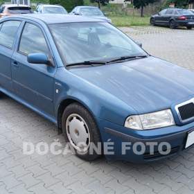 Fotka k inzerátu Škoda Octavia 1.9 TDi, ČR, Ambiente / 19010231