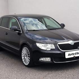 Fotka k inzerátu Škoda Superb 1.6 TDi, Elegance, bixen / 19010519