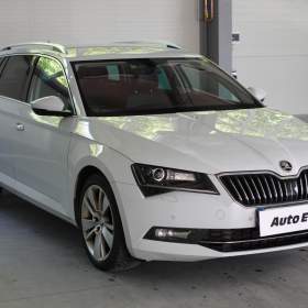 Fotka k inzerátu Škoda Superb 2.0 TDi 4x4, ČR, Style, DSG / 19011440