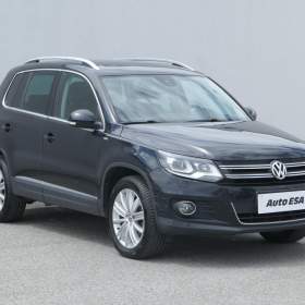 Fotka k inzerátu Volkswagen Tiguan 2.0TDi, Bixen, tempo / 19013013