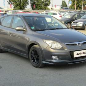 Fotka k inzerátu Hyundai i30 1.6CRDi, STK9/26 / 19013041