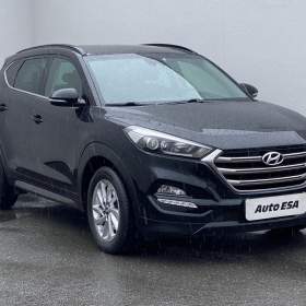 Fotka k inzerátu Hyundai Tucson 1.7 CRDi, AT, panor, navi / 19013863