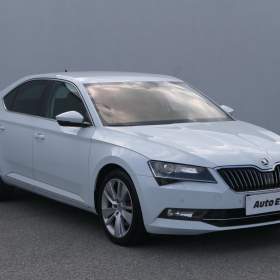 Fotka k inzerátu Škoda Superb 2.0 TDi, ČR, Style, DSG / 19013893