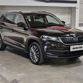 Fotka k inzerátu Škoda Kodiaq 2.0 TDi 4x4, ČR, Style, DSG / 19016137